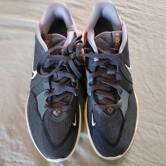 Nike Kyrie Low 5 Preservation Men\'s Shoes. New Without Box. main image 6